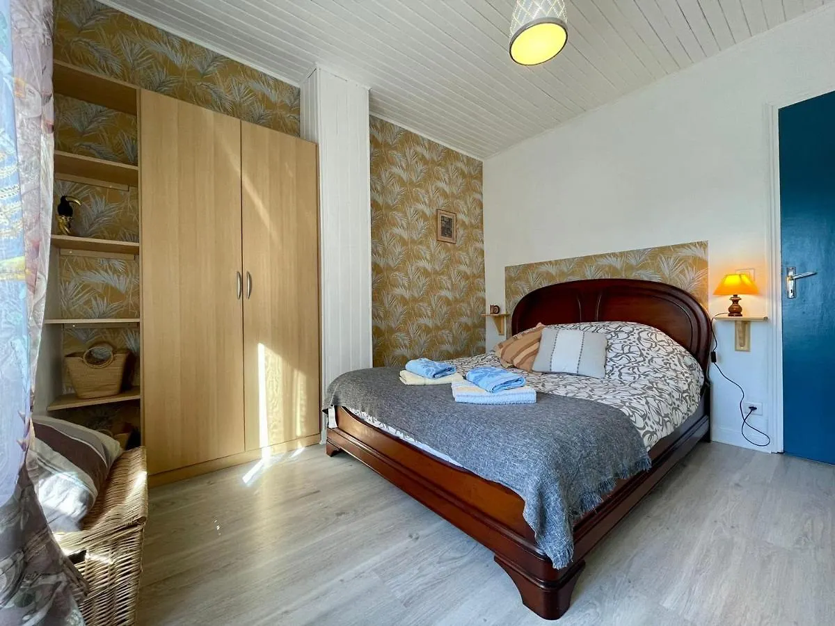 Gite Chaleureux Avec Cheminee Pres Du Puy-En-Velay, Ideal Pour Familles Et Sejours Professionnels - Fr-1-582-349 Saint-Germain-Laprade Holiday home